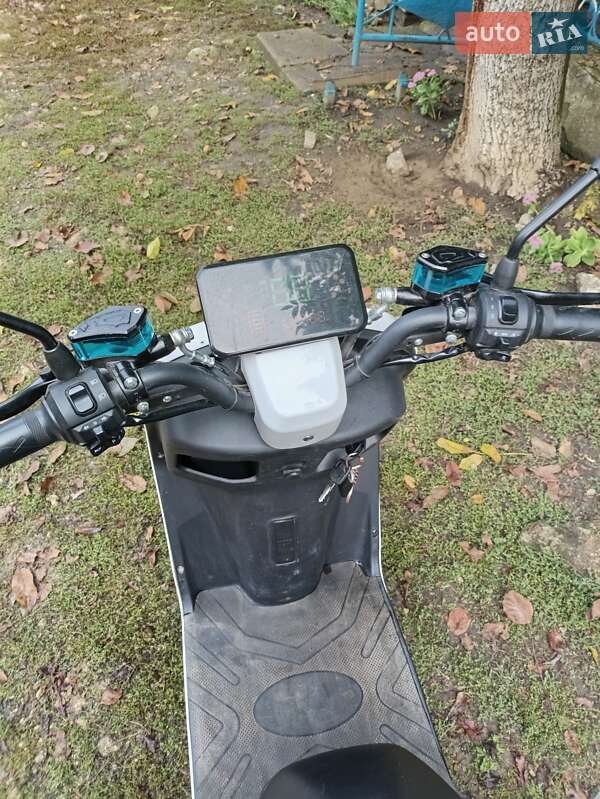 Скутер Telbi Wolf 3 2024 в Могилев-Подольске фото 2 Скутер Telbi Wolf 3 2024 в Могилев-Подольске