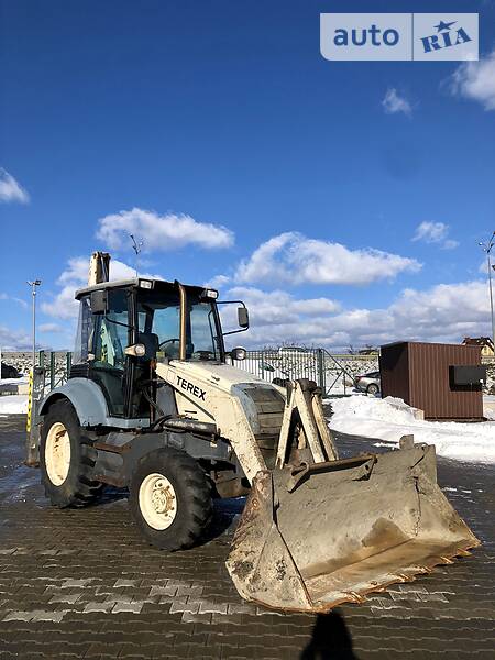 Экскаватор погрузчик Terex 820 2007 в 