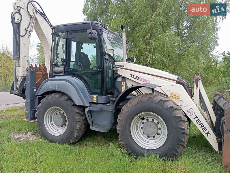 Екскаватор навантажувач Terex TLB 2017 в Києві
