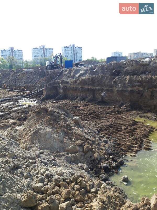Колесный экскаватор Terex TW 2009 в Киеве