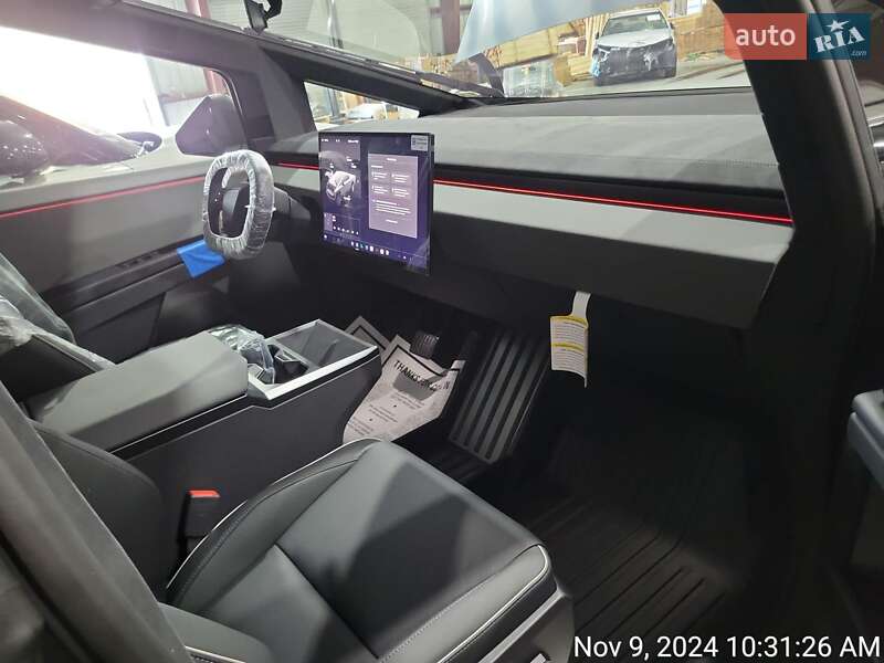 Пикап Tesla Cybertruck 2025 в Киеве