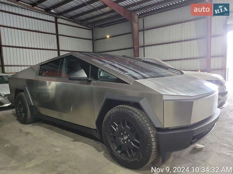 Пикап Tesla Cybertruck 2025 в Киеве