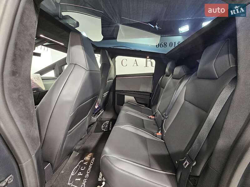 Пикап Tesla Cybertruck 2024 в Киеве