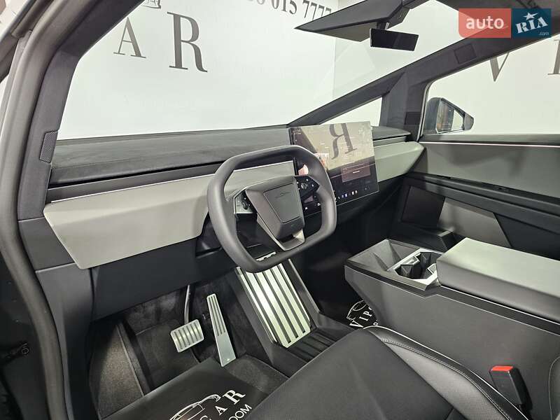 Пикап Tesla Cybertruck 2024 в Киеве