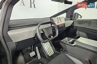 Пикап Tesla Cybertruck 2024 в 