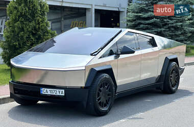 Пікап Tesla Cybertruck 2024 в Києві
