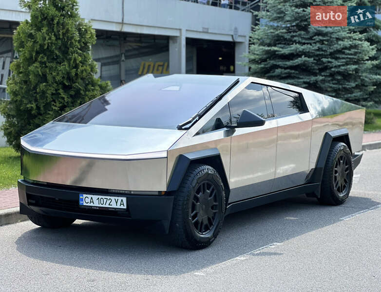 Tesla Cybertruck 2024