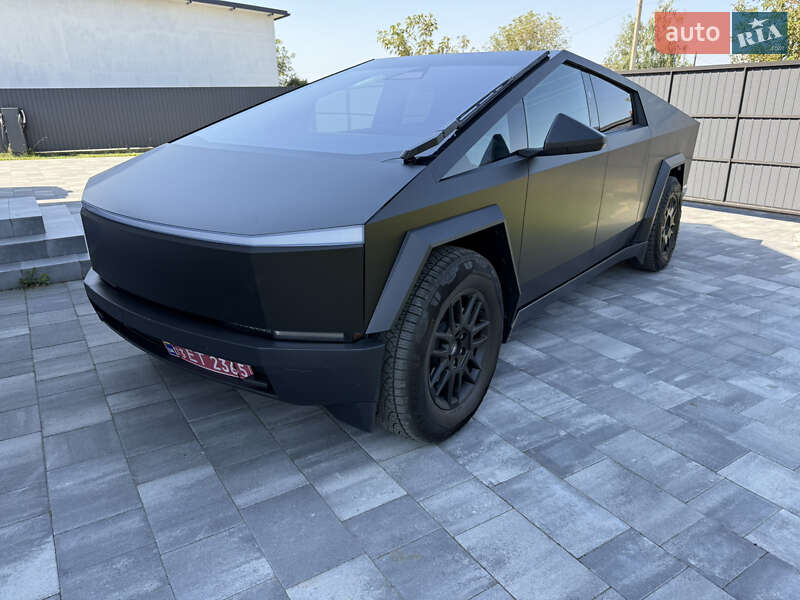 Tesla Cybertruck 2024