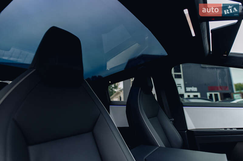 Пикап Tesla Cybertruck 2024 в Виннице