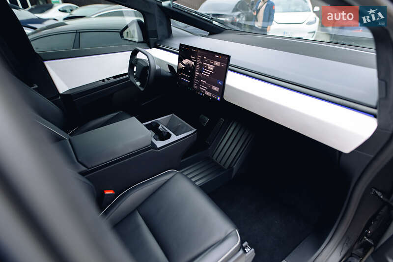 Пикап Tesla Cybertruck 2024 в Виннице