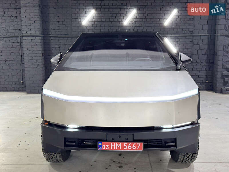 Tesla Cybertruck 2024