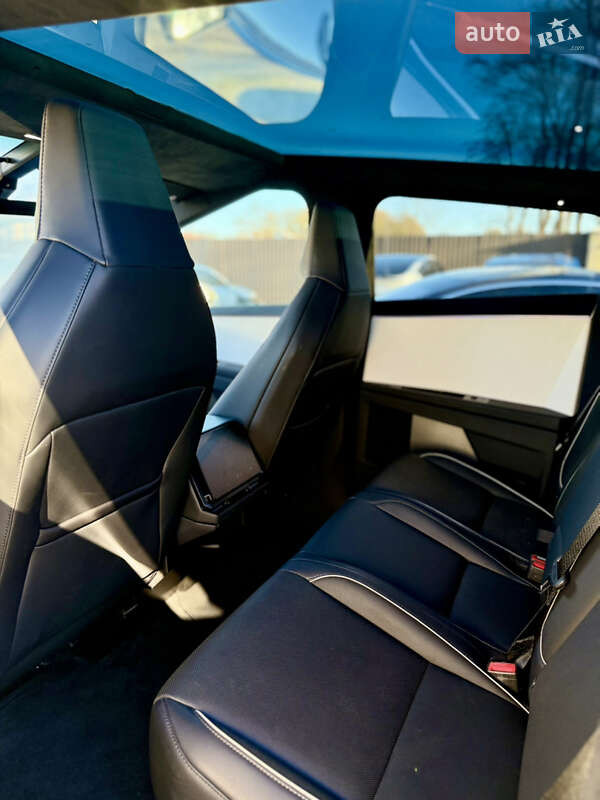 Пікап Tesla Cybertruck 2024 в Вінниці