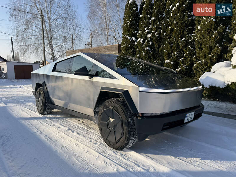 Tesla Cybertruck 2024