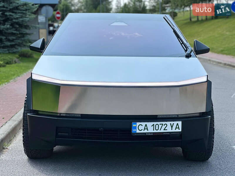 Пикап Tesla Cybertruck 2024 в Николаеве