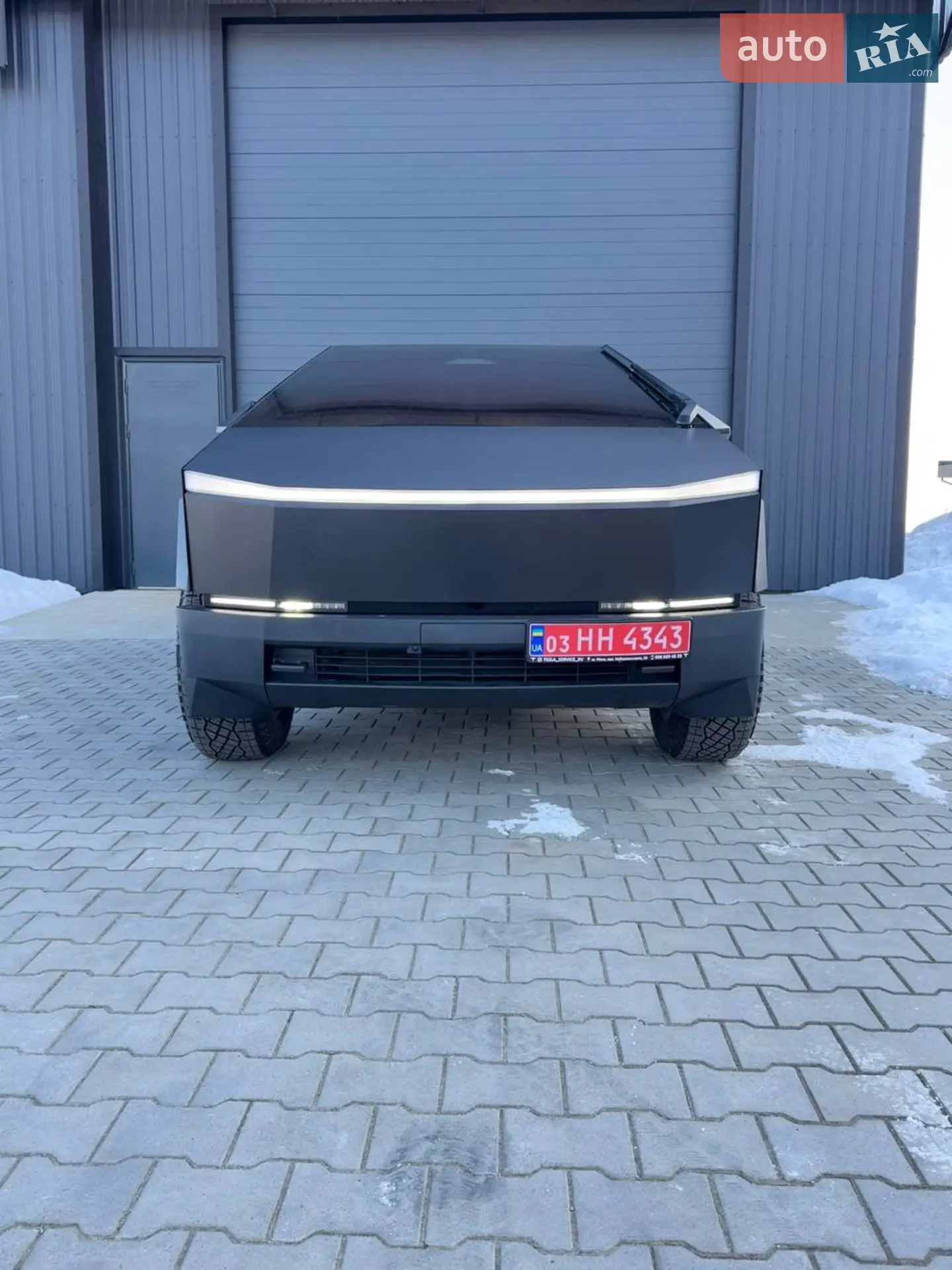 2024 Tesla Cybertruck - мініатюра 9