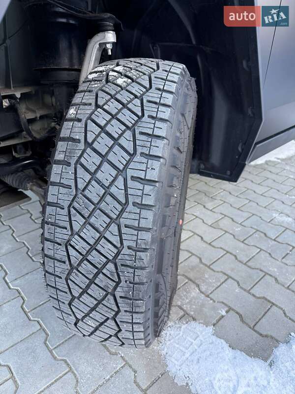 Пикап Tesla Cybertruck 2024 в Дубно