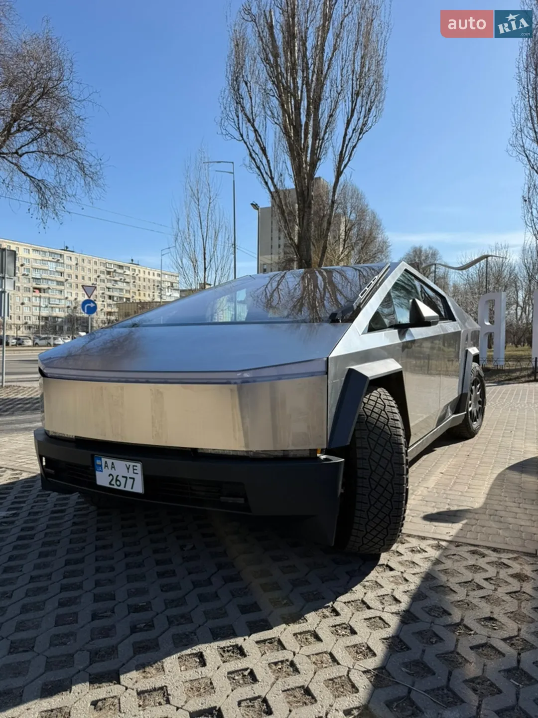 2024 Tesla Cybertruck - мініатюра 4
