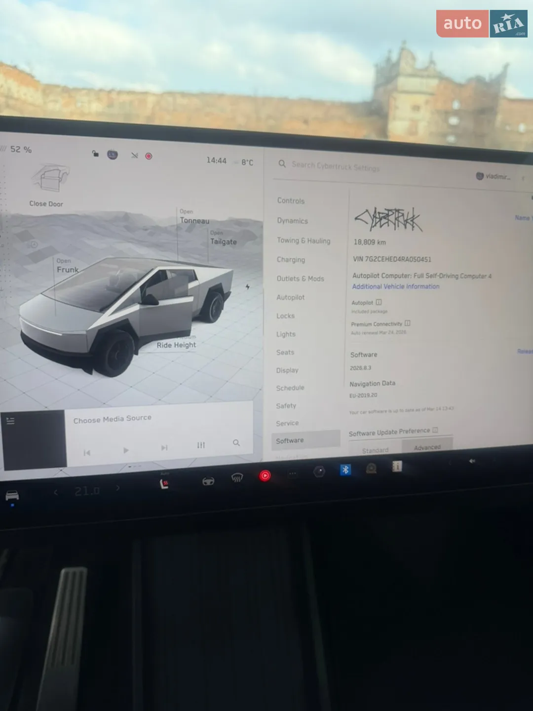 2024 Tesla Cybertruck - мініатюра 3