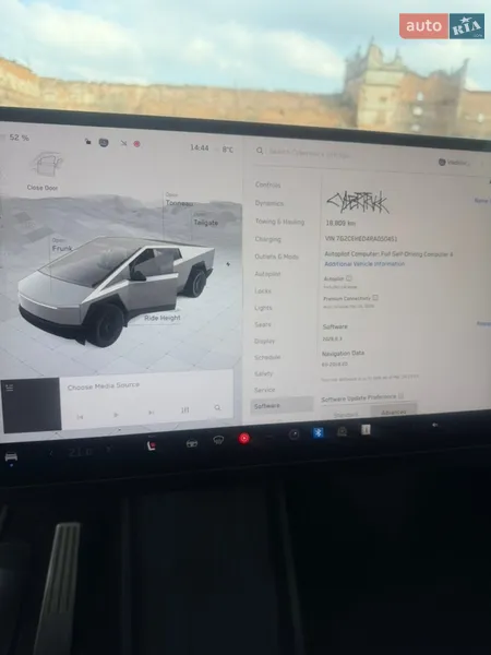 Tesla Cybertruck 2024