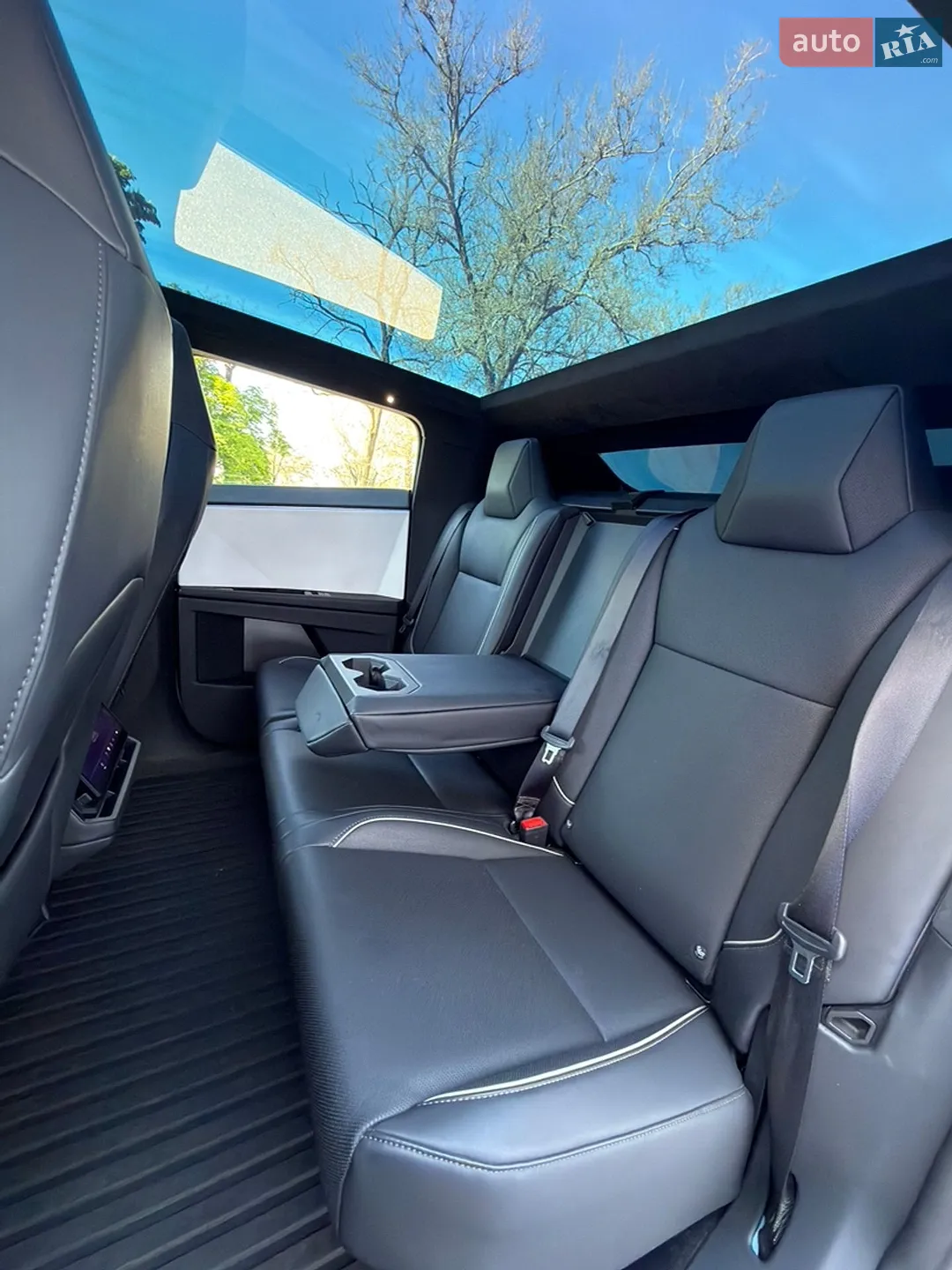2024 Tesla Cybertruck - мініатюра 53