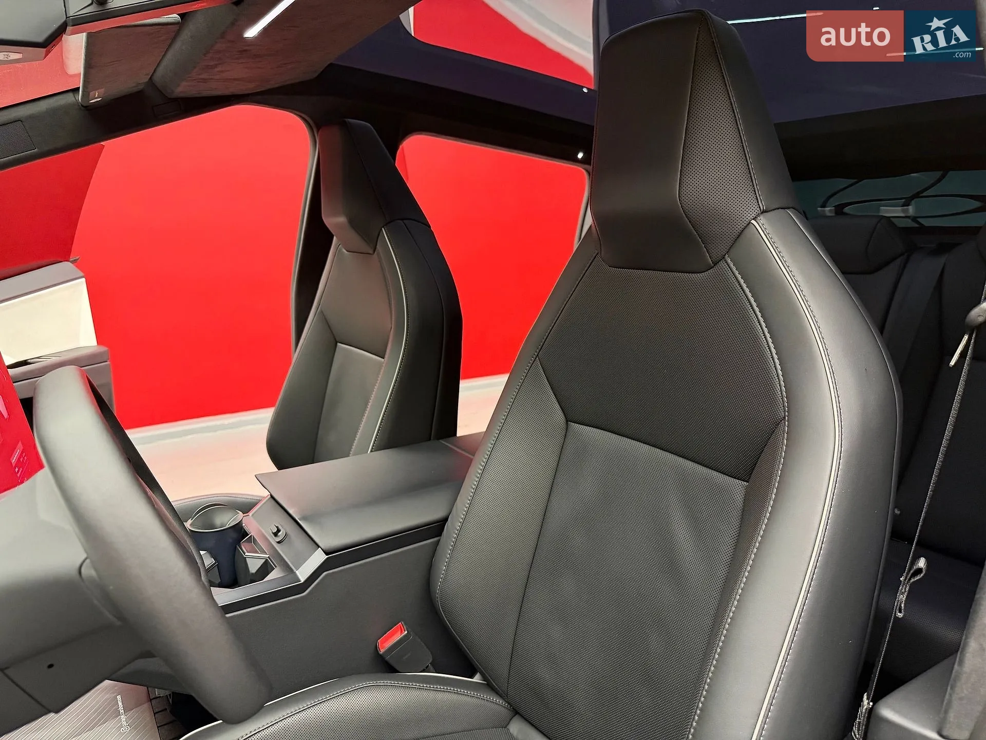 2024 Tesla Cybertruck - мініатюра 26