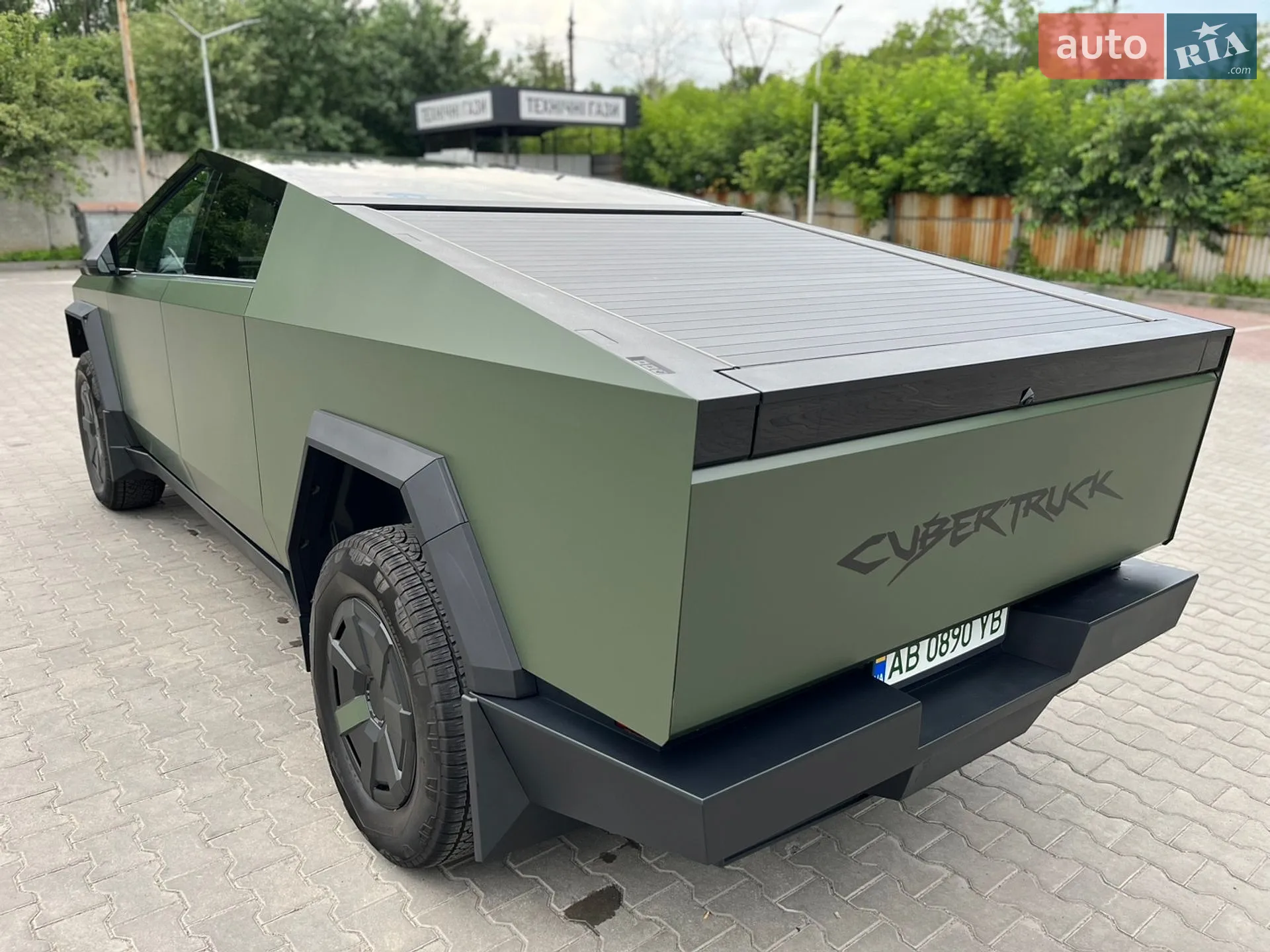 2024 Tesla Cybertruck - мініатюра 10