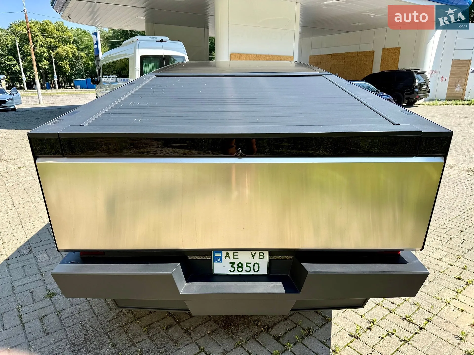 2024 Tesla Cybertruck - мініатюра 11
