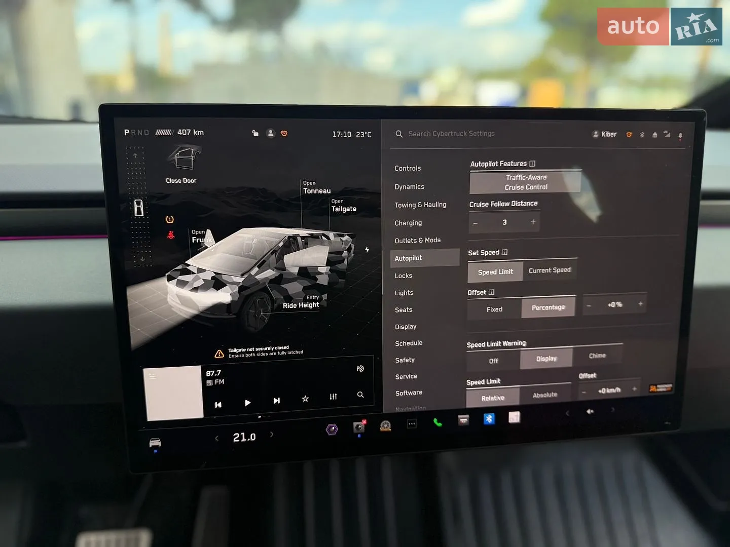 2024 Tesla Cybertruck - мініатюра 42