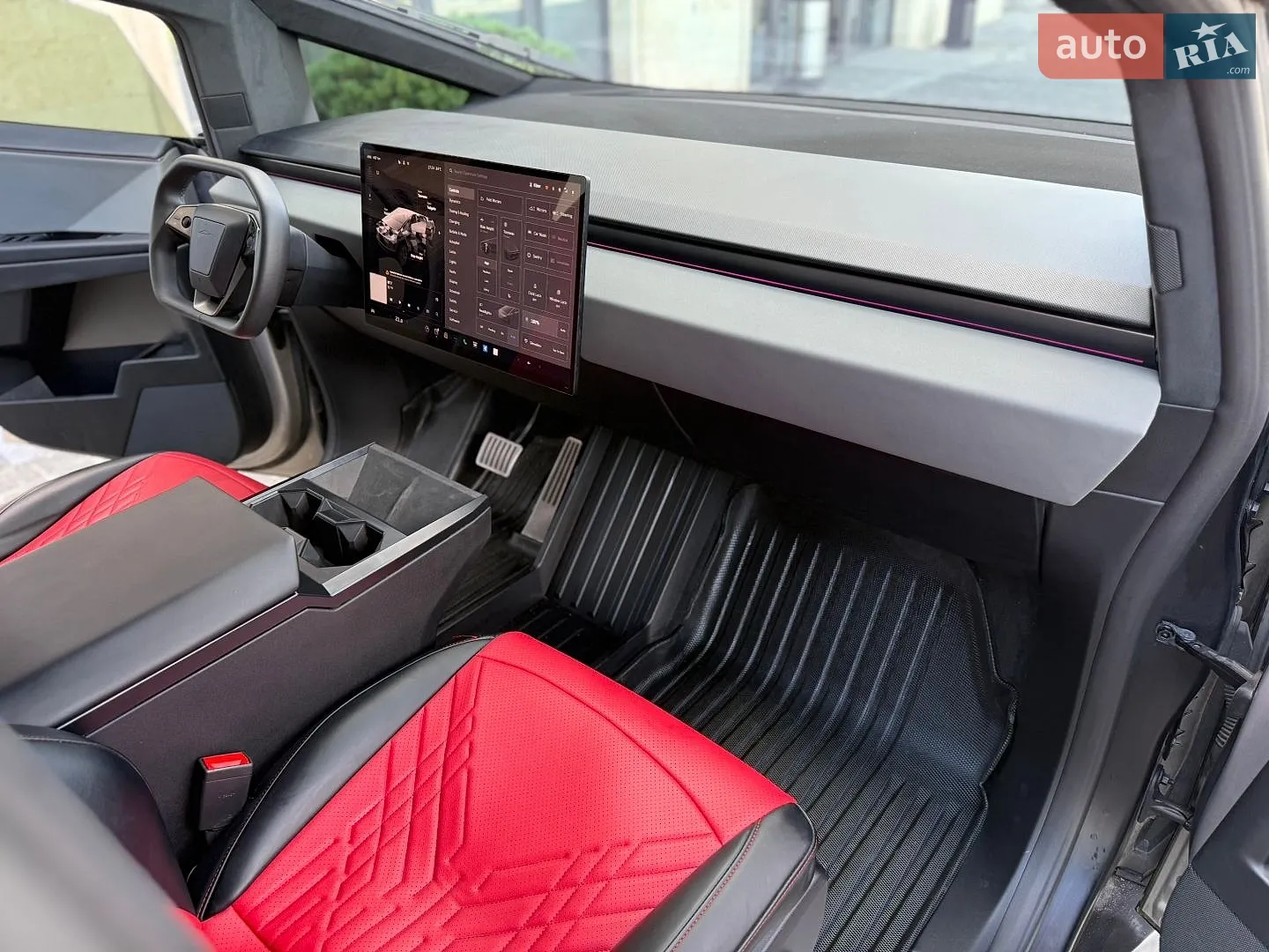 2024 Tesla Cybertruck - мініатюра 69