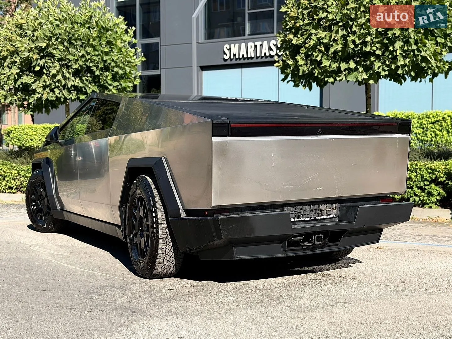 2024 Tesla Cybertruck - мініатюра 17