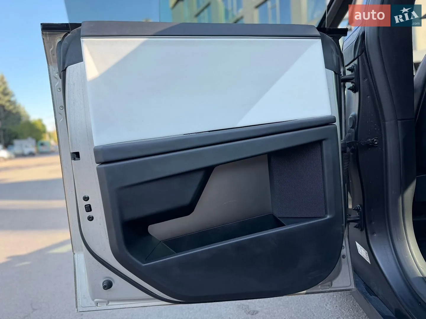 2024 Tesla Cybertruck - мініатюра 46