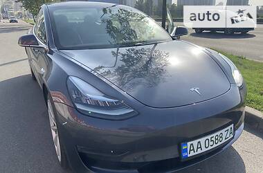 Седан Tesla Model 3 2018 в Киеве фото 2 Седан Tesla Model 3 2018 в Киеве