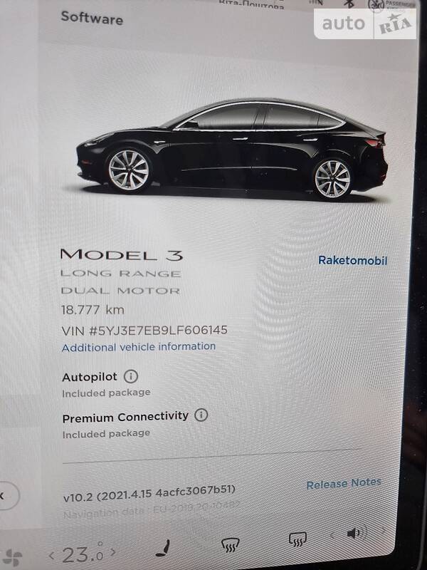 Седан Tesla Model 3 2019 в Киеве