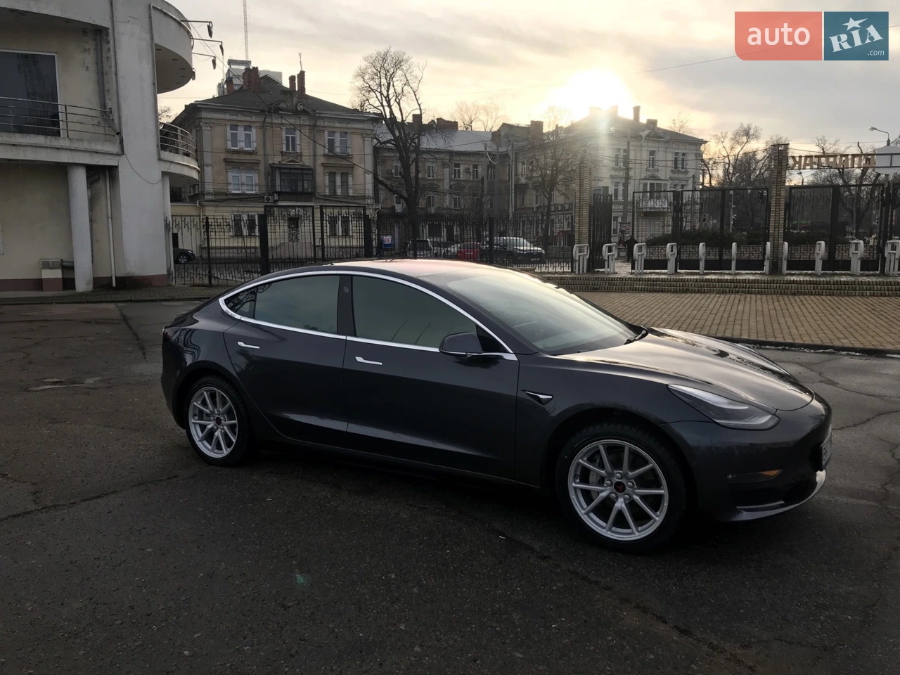 2018 Tesla Model 3 - мініатюра 39