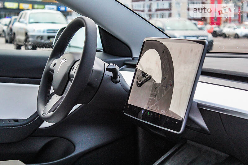 Седан Tesla Model 3 2021 в Киеве фото 17 Седан Tesla Model 3 2021 в Киеве