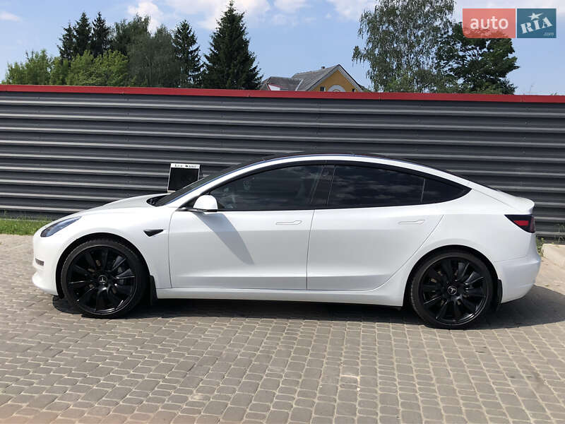 Седан Tesla Model 3 2019 в Ивано-Франковске фото 3 Седан Tesla Model 3 2019 в Ивано-Франковске