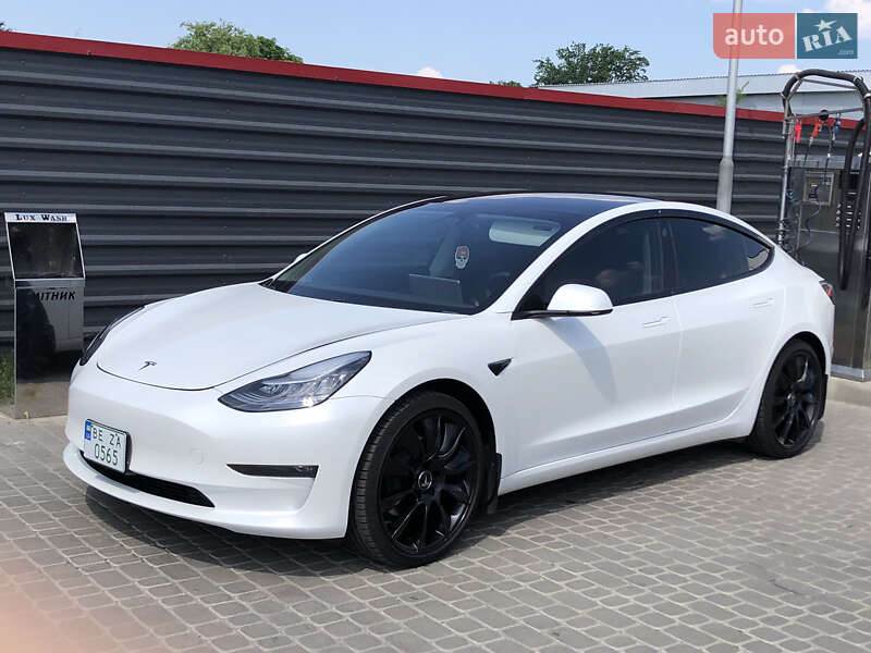 Седан Tesla Model 3 2019 в Ивано-Франковске фото 4 Седан Tesla Model 3 2019 в Ивано-Франковске