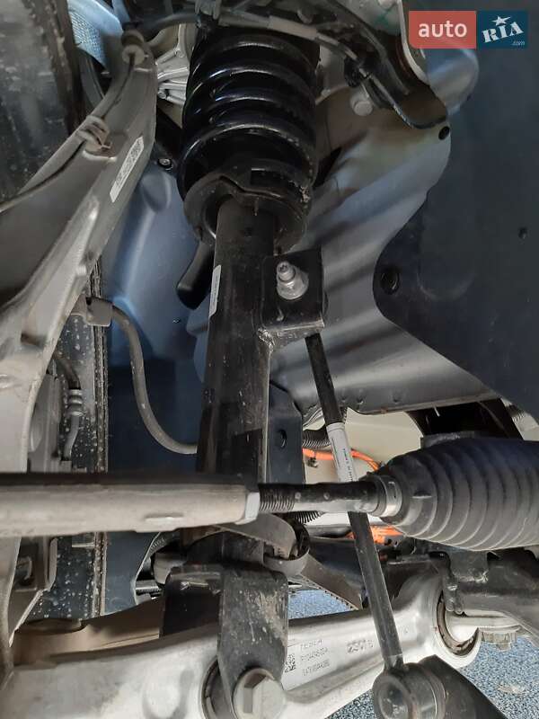 Седан Tesla Model 3 2021 в Запоріжжі фото 32 Седан Tesla Model 3 2021 в Запоріжжі