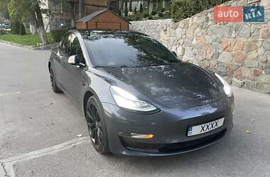 Седан Tesla Model 3 2018 в 