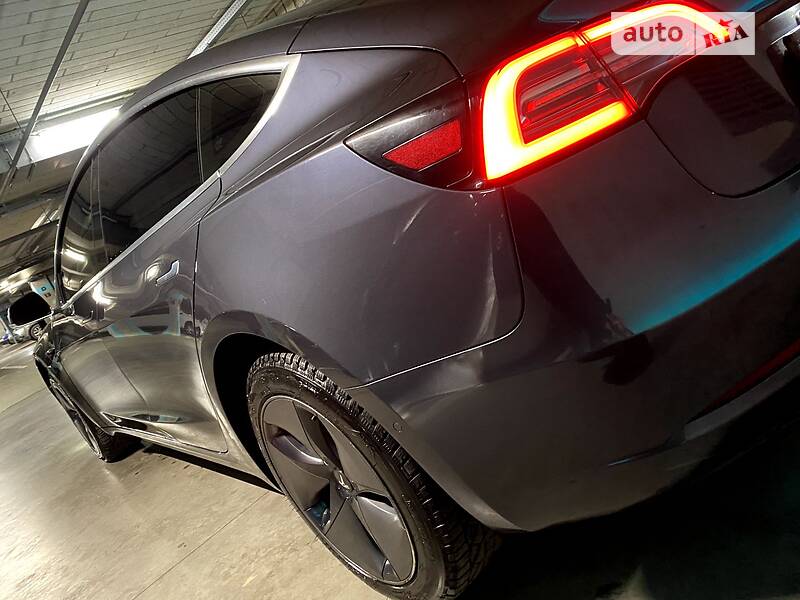Седан Tesla Model 3 2020 в Львове фото 4 Седан Tesla Model 3 2020 в Львове