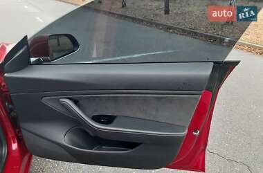 Седан Tesla Model 3 2019 в Запоріжжі