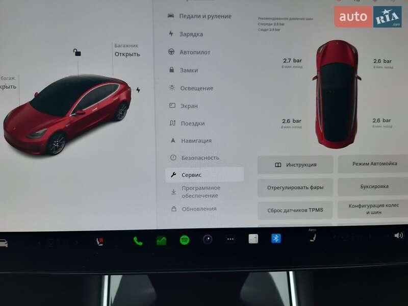 Седан Tesla Model 3 2019 в Запоріжжі