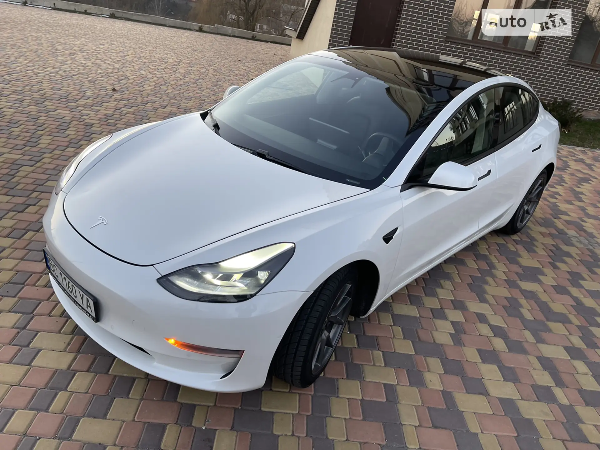 2021 Tesla Model 3 - мініатюра 2