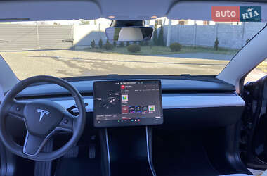 Седан Tesla Model 3 2019 в Долине