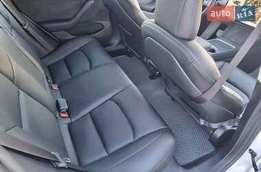 Седан Tesla Model 3 2021 в Кропивницком