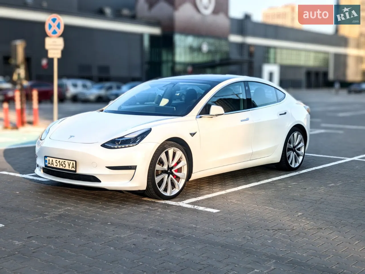 2019 Tesla Model 3 - мініатюра 19