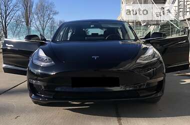 Седан Tesla Model 3 2019 в Одесі