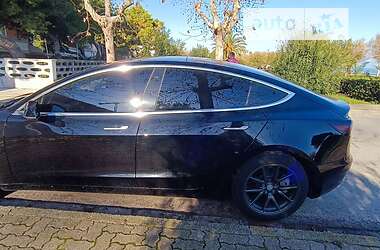 Седан Tesla Model 3 2018 в Харькове