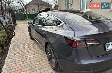 Седан Tesla Model 3 2018 в Кропивницком