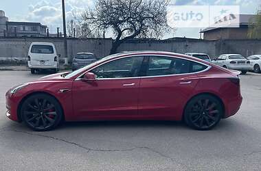 Седан Tesla Model 3 2019 в 